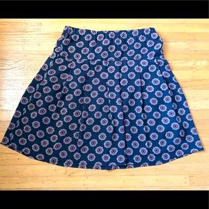 Pleated skirt with elastic waistband
